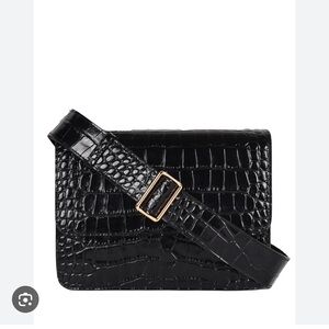 Hyer Goods Luxe Cube Bag Black Croco with removal strap